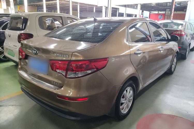Used Kia K2 2015 Sedan 1.4L MT GLS
