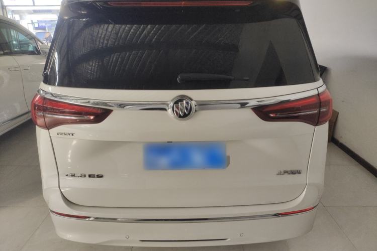 Used Buick GL8 2022 ES Landtrek 653T Comfort Edition
