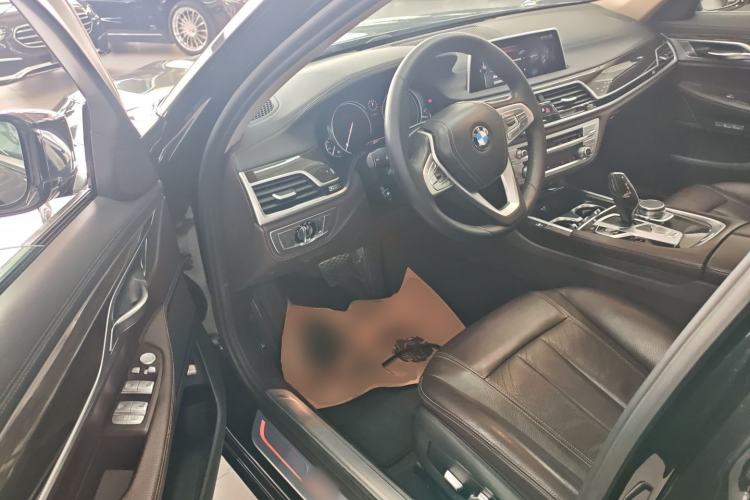 Used BMW 7 Series 2017 730Li Leading Model