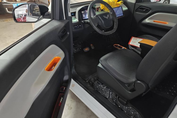 Used Wuling Hongguang MINIEV 2020 Zizai Version Lithium-NMC
