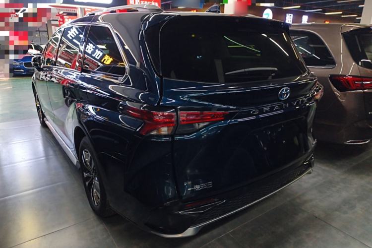 Used Toyota Granvia 2023 2.5L Hybrid Prestige Wellness PLUS Edition