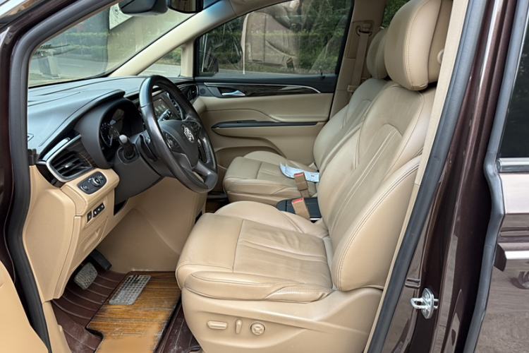 Used Buick GL8 2018 ES 28T Flagship Model China VI Standard