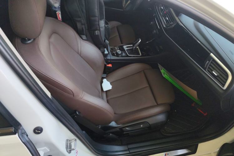 Used BMW 1 Series 2020 125i Leading Model M Sport Package