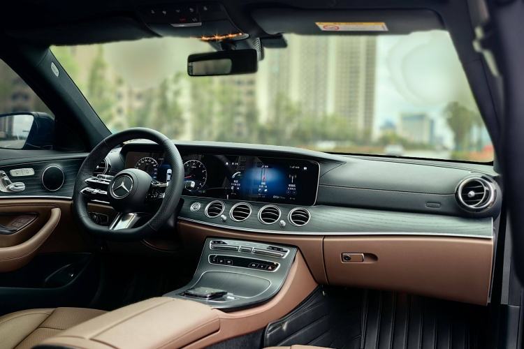 Used Mercedes-Benz E-Class 2023 E 300 L Sporty and Stylish Model
