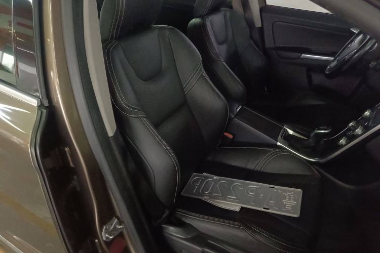 Used Volvo XC60 2015 T5 AWD Zhiyuan Edition