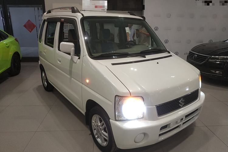 Used Suzuki Wagon R 2015 1.0L Manual Comfort Model
