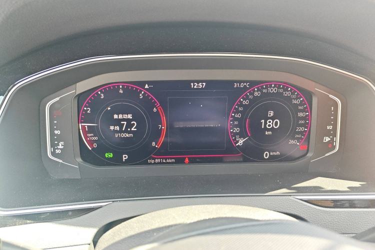 Used Volkswagen Magotan 2025 Zhongxiang Version 330TSI DSG Luxury Edition
