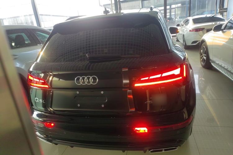 Used Audi Q5L 2025 quattro 45th Anniversary Edition 45 TFSI Luxury Dynamic Model