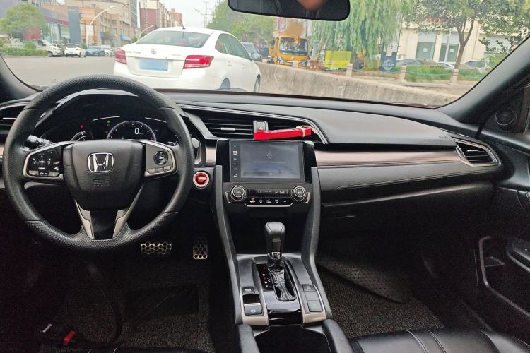 Used Honda Civic 2021 HATCHBACK 220TURBO CVT Trendy Cool Edition