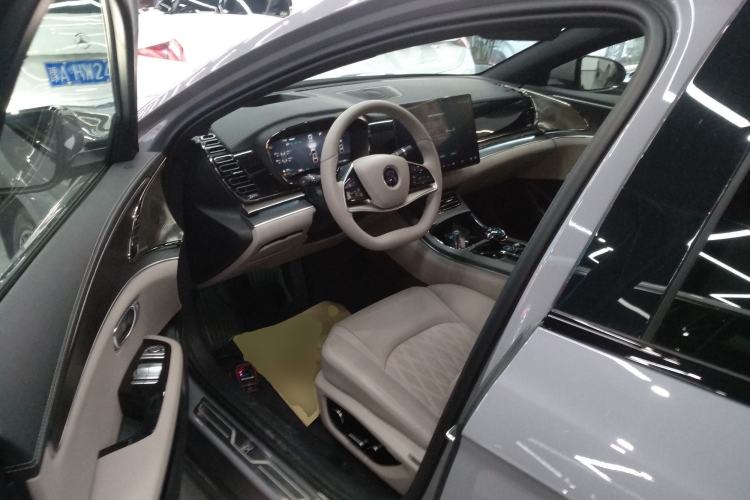 Used BYD Han 2025 DM-i Intelligent Driving Edition 125KM LiDAR Flagship Model
