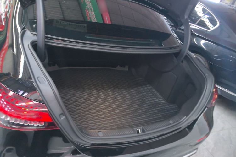 Used Mercedes-Benz E-Class 2023 E 300 L Luxury Model