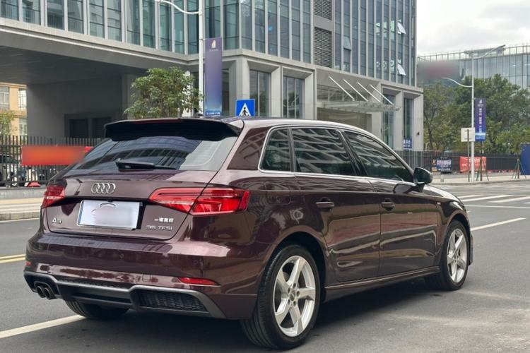 Used Audi A3 2019 Sportback 35 TFSI Fashion Edition China VI Emission Standard
