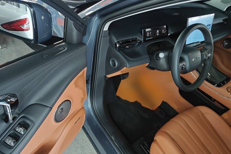 Used AION V 2024 Aion Tyrannosaurus 650 LiDAR Edition
