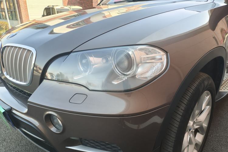 Used BMW X5 2011 xDrive35i Luxury Model
