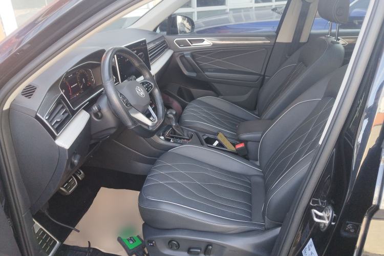 Used Volkswagen Tiguan L 2022 330TSI Automatic Two-Wheel Drive R-Line Enhanced Edition
