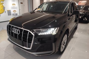 Used Audi Q7 2021 45 TFSI quattro S line Sport model