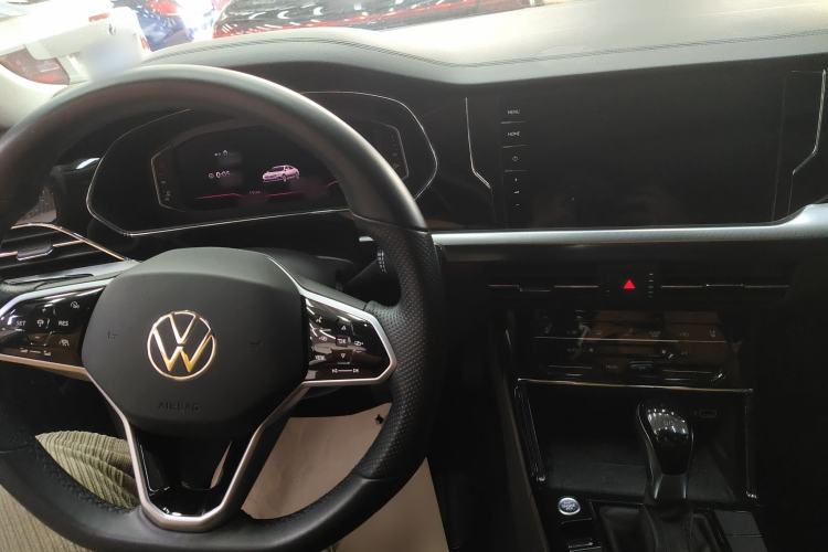 Used Volkswagen Passat 2023 330TSI Luxury Edition
