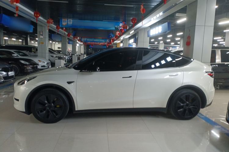 Used Tesla Model Y 2024 Rear-Wheel-Drive Version