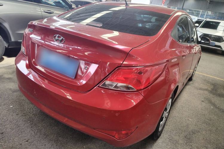 Used Hyundai Verna 2014 1.4L Manual Smart GLS Trim
