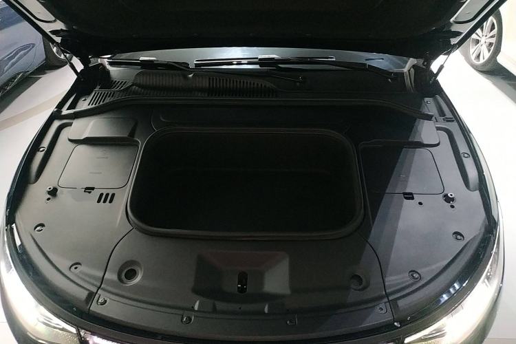 Used Leapmotor C01 2022 Four-Wheel Drive Dual-Motor High-Performance Version
