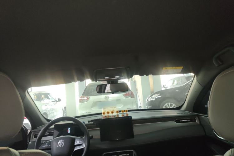 Used BYD Qin PLUS 2025 DM-i Smart Drive 55KM Leading Model
