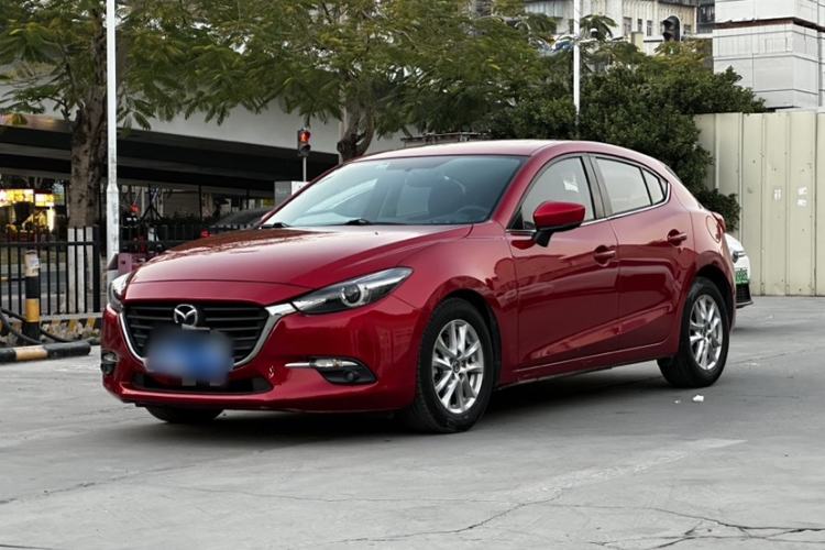 Used Mazda Mazda 3 Axela 2017 Hatchback 1.5L Automatic Luxury Model Emission Standard China V