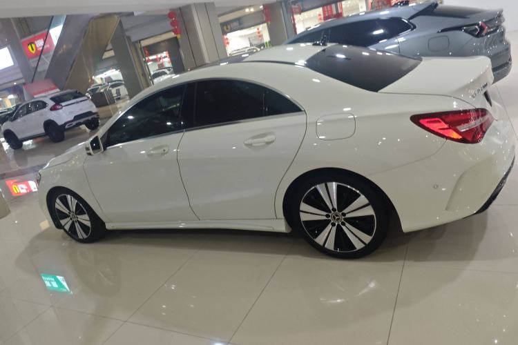 Used Mercedes-Benz CLA 2017 Facelifted CLA 200 Stylish Edition
