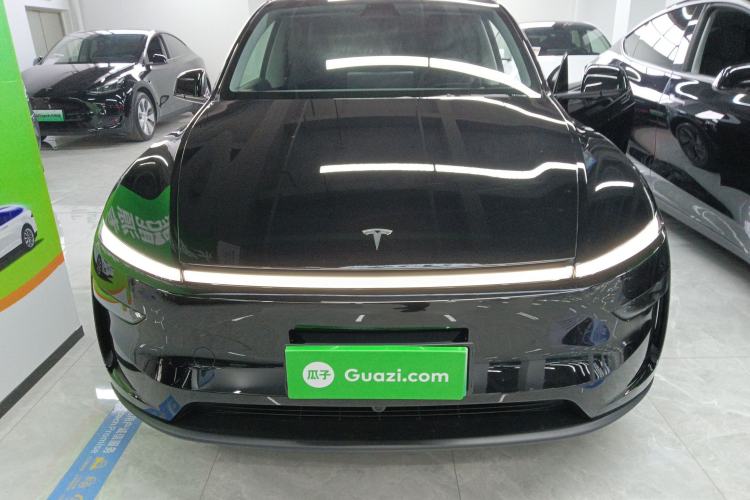 Used Tesla Model Y 2025 Rear-Wheel-Drive Version