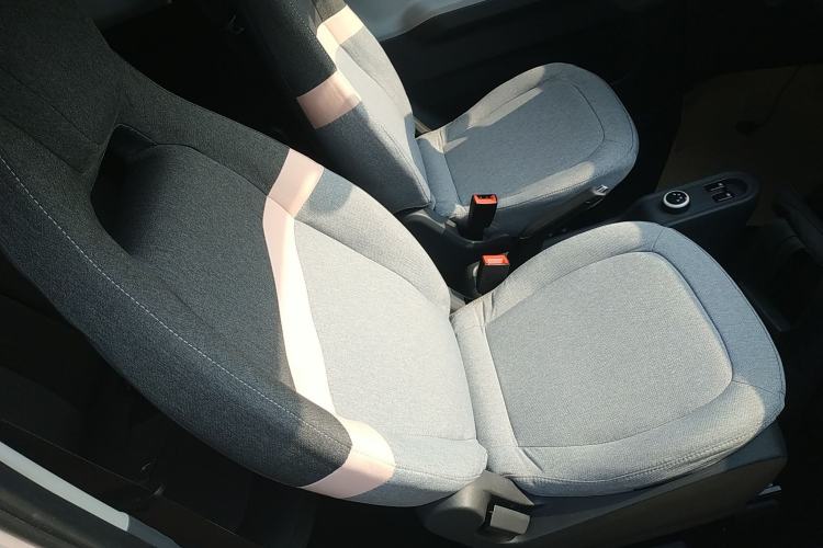 Used Wuling Hongguang MINIEV 2021 Macaron Premium Model – Lithium Iron Phosphate
