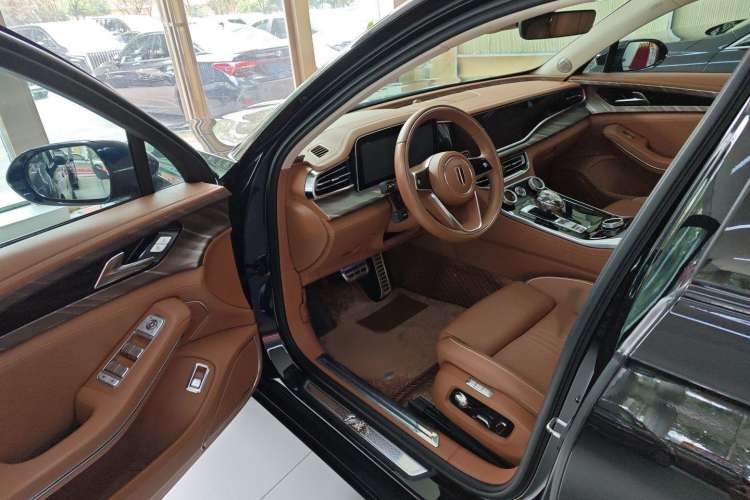 Used Hongqi H9 2020 2.0T Smart Connect Flagship Edition
