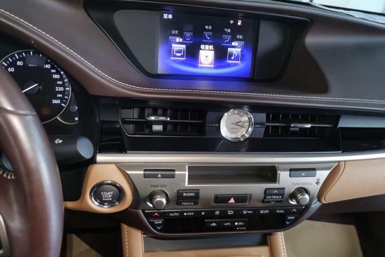 Used Lexus ES 2015 200 Comfort Edition
