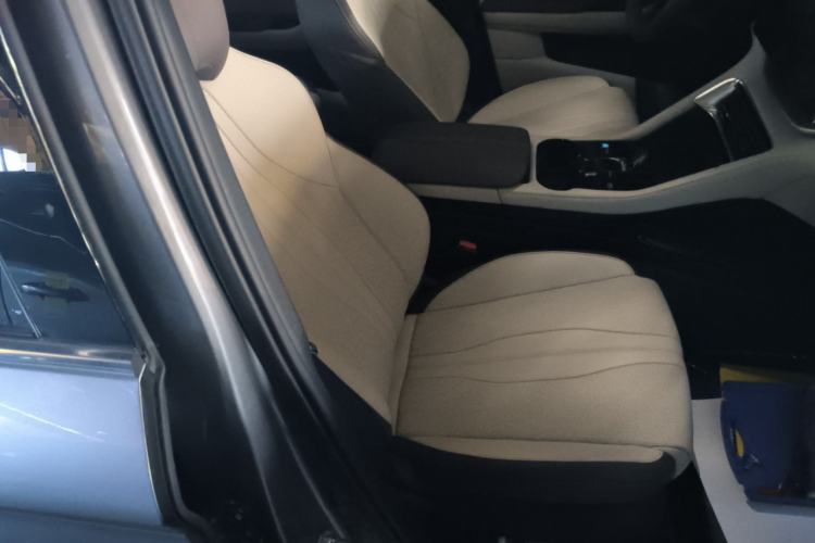 Used BYD Song PLUS New Energy 2025 EV Intelligent Driving Version 520km Premium Model
