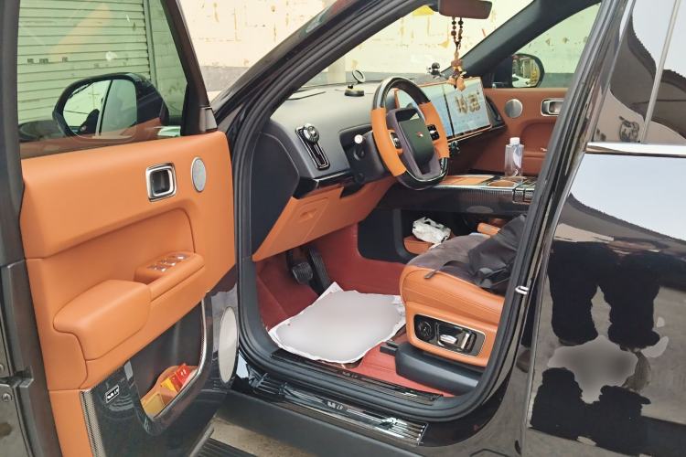 Used Li Auto L9 2022 Max model
