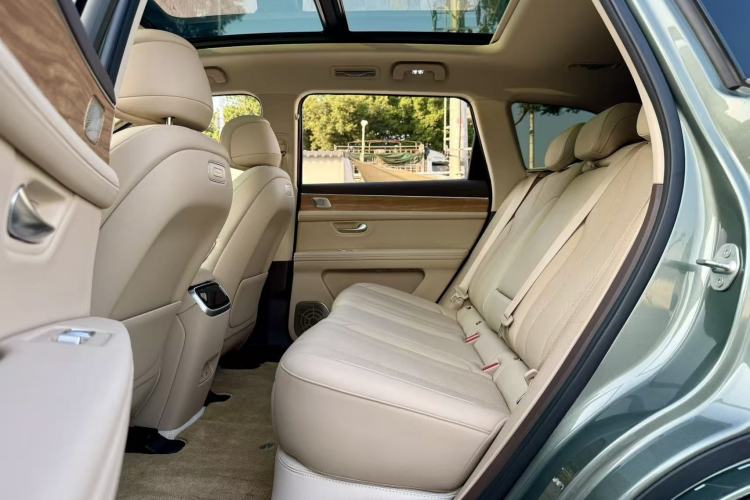 Used Hima AITO M7 2024 1.5T Intelligent Drive 4WD Ultra Version 5 Seats