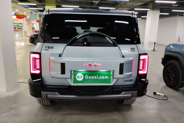 Used  Leopard 8 2025 Smart & Brave Flagship Edition 7 Seats
