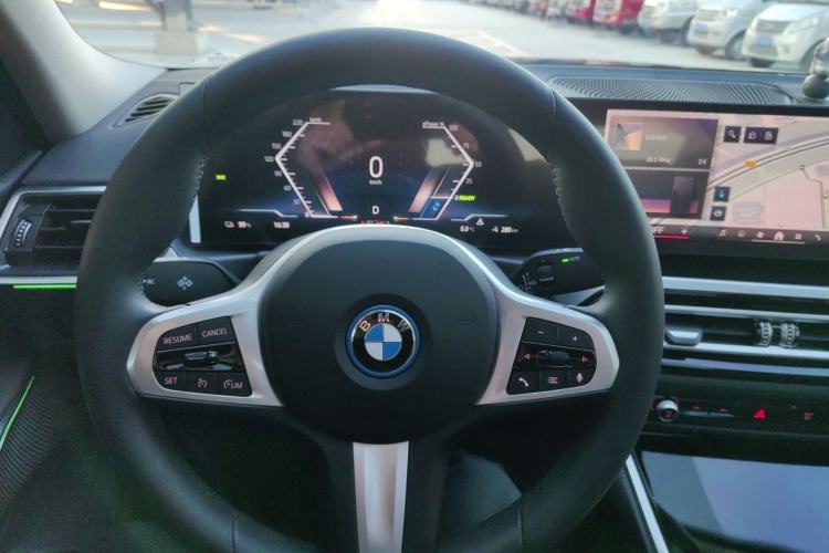 Used BMW i3 2024 eDrive 35 L
