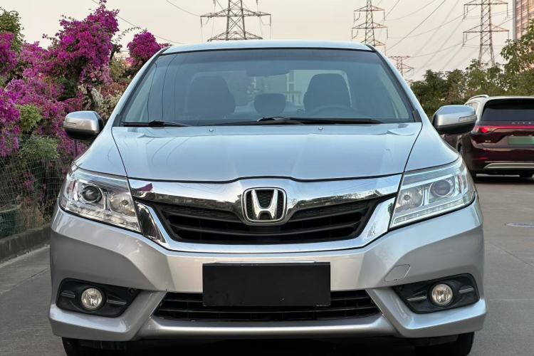 Used Honda Crider 2013 1.8L automatic comfort version