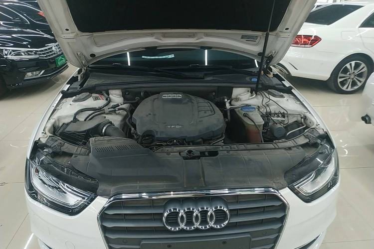 Used Audi A4L 2015 35 TFSI Automatic Comfort Model
