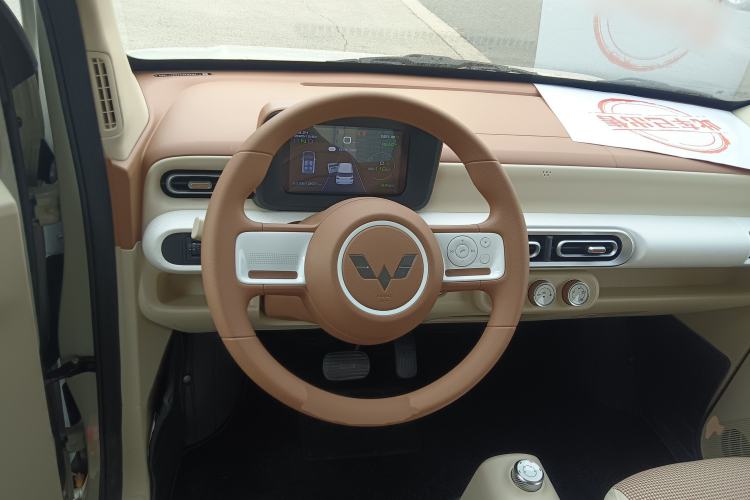 Used Wuling Hongguang MINIEV 2024 3rd Generation 215km Youth Edition
