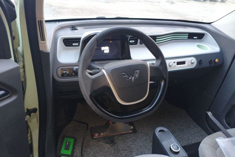 Used Wuling Hongguang MINIEV 2021 Macaron Fashion Model Lithium Iron Phosphate
