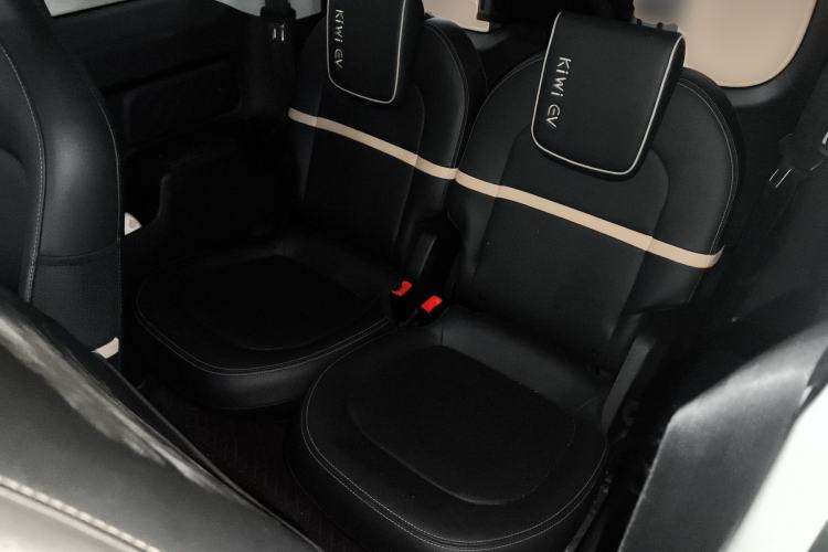 Used Baojun KiWi EV 2022 Designer Lite Edition Lithium Iron Phosphate
