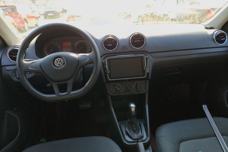 Used Volkswagen Jetta 2017 1.5L Automatic Fashion Model
