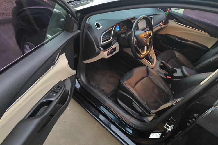 Used Buick GT 2015 15N Automatic Entry-Level Trim
