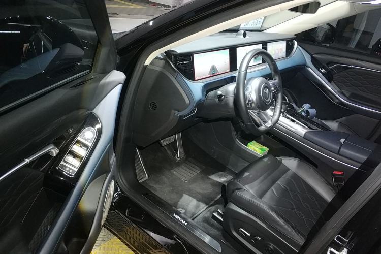 Used VOYAH FREE 2021 Four-Wheel Drive Standard Range-Extended Exclusive Luxury Package