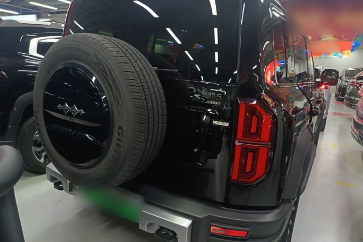 Used  Leopard 5 2023 Navigator Edition
