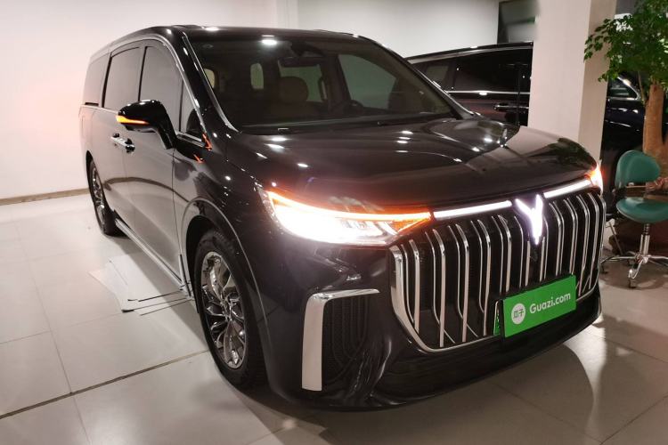 Used VOYAH Dream 2024 PHEV Ultra-Long Range Flagship Edition

