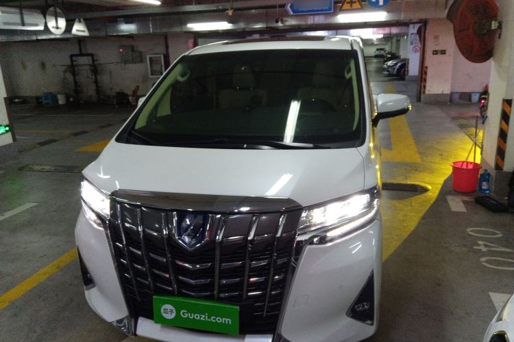 Used Toyota Alphard 2021 Dual-Engine 2.5L Prestige Edition
