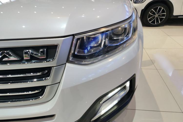 Used Changan CS95 2017 2.0T Four-Wheel Drive SmartDrive Edition