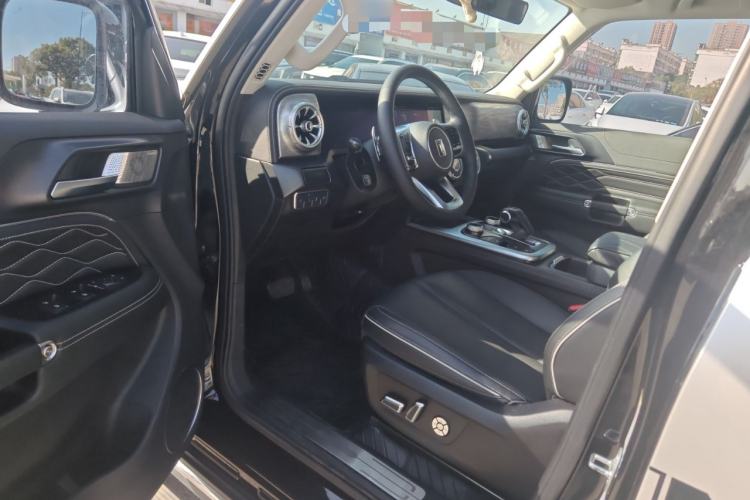 Used Tank 300 2021 City Edition 2.0T—Truly Stylish
