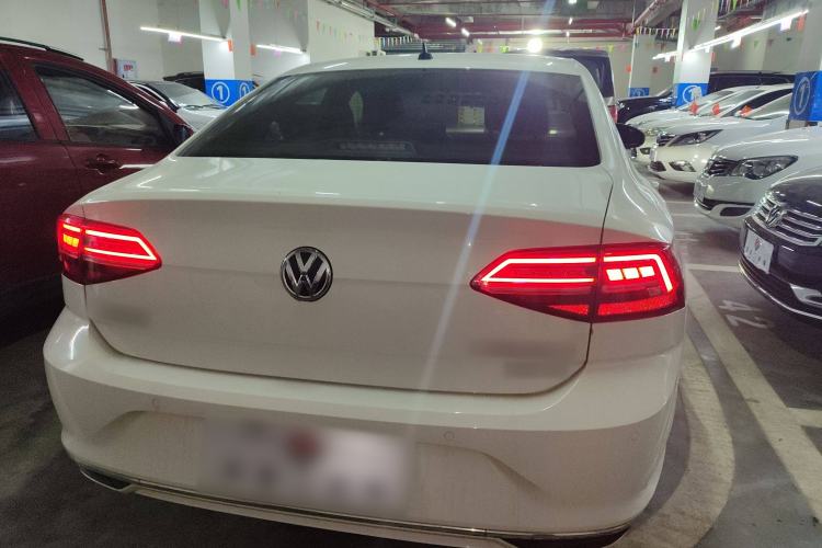 Used Volkswagen Lamando 2021 230TSI DSG Fashion Edition
